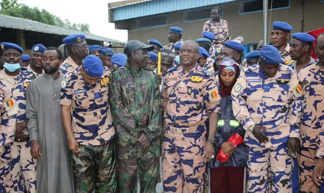 N'Djaména : la Gendarmerie nationale mobilisée pour la salubrité des établissements scolaires